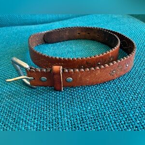 Genuine leather belt with floral details, size S